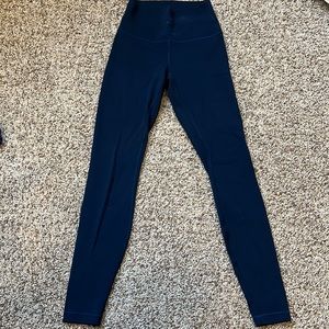 Lululemon navy wunder under leggings